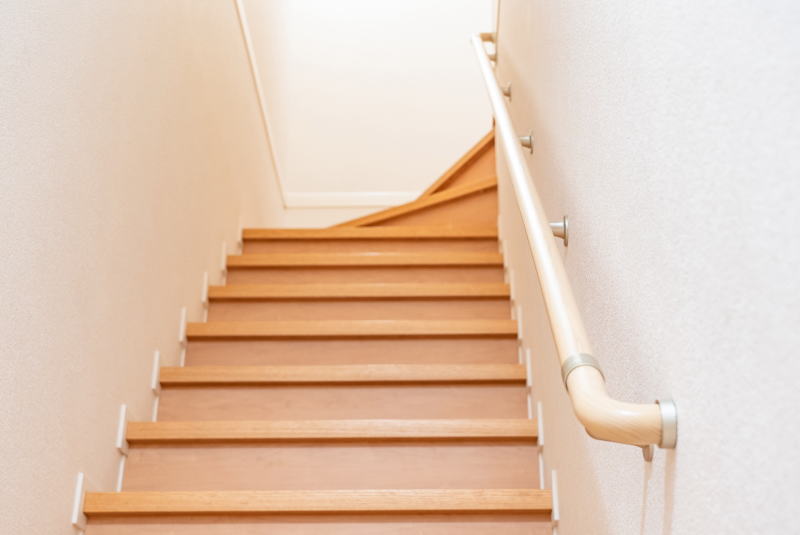 階段のリフォームってどうやってするの？費用を抑える方法とは？
